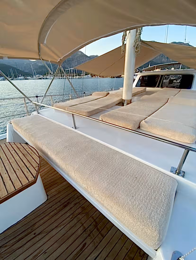 Tanura Fethiye Göcek Bodrum Marmaris Gulet Tekne Kiralama